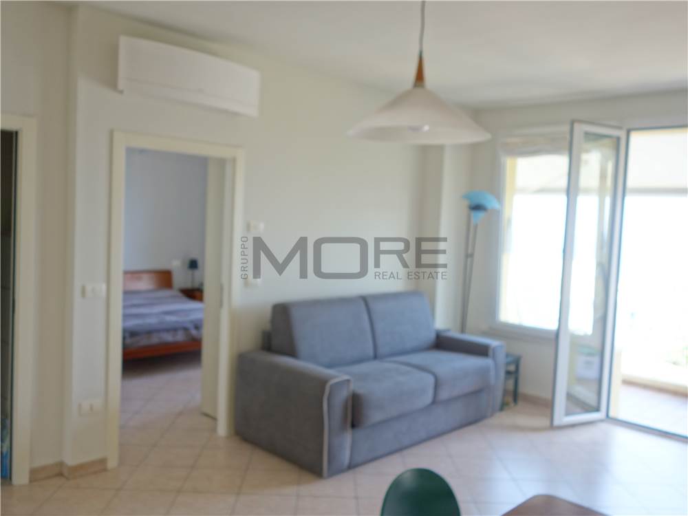 SOGGIORNO / CUCINA (divano chiuso)