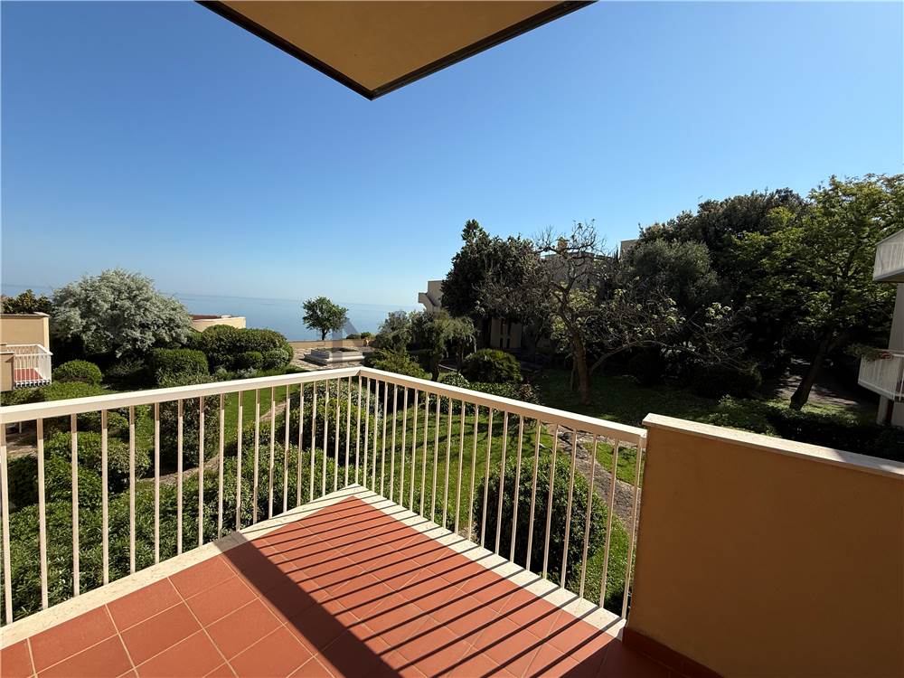 PART. AFFACCI TERRAZZINO