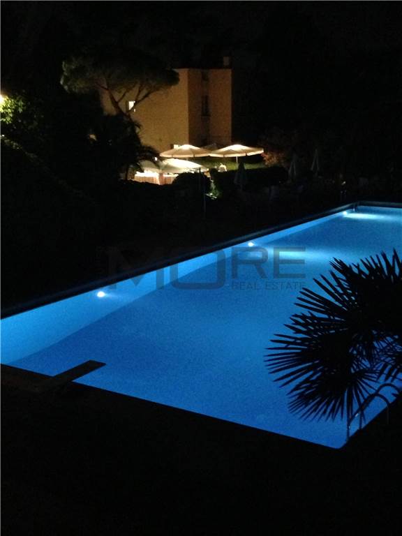 PARTI COMUNI: PISCINA GRANDE